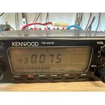 KENWOOD TM 431E UHF VEICOLARE OTTIMO CON SUBTONI E IMBALLO