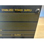 ES ROLAND ALIMENTATORE STABILIZZATO 12,5V E 13,8V 12 AMPERE OTTIMO