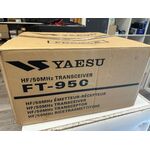 YAESU FT 950 HF E 50 MHZ ALL MODE OTTIMO CON IMBALLO