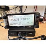 ICOM ID 5100E BIBANDA VEICOLARE ANALOGICO DIGITALE D STAR COME NUOVO CON UT 133 BLUETOOTH E STAFFA MBF 4 E IMBALLO