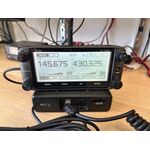 ICOM ID 5100E BIBANDA VEICOLARE ANALOGICO DIGITALE D STAR COME NUOVO CON UT 133 BLUETOOTH E STAFFA MBF 4 E IMBALLO