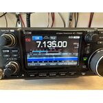 ICOM IC 7300 HF E 50 MHZ ALL MODE OTTIMO