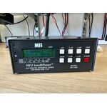 MFJ-929 ACCORDATORE D'ANTENNA AUTOMATICO - ROS/WATTMETRO DIGITALE DISPLAY LCD, 1.8-30MHZ CON FREQUENZIMETRO OTTIMO CON CAVETTO YAESU