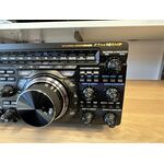 YAESU FT DX 101 MP HF E 50 MHZ ALL MODE 200 WATT COME NUOVO CON IMBALLI E GARANZIA CSY AND SON
