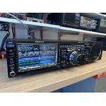 YAESU FT DX 101 MP HF E 50 MHZ ALL MODE 200 WATT COME NUOVO CON IMBALLI E GARANZIA CSY AND SON