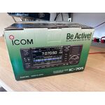 ICOM IC 705 QUADRIBANDA ALL MODE OTTIMO CON IMBALLO E BORSA WINDCAMP