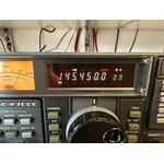 ICOM IC R 7000 RICEVITORE DA 26 MHZ A 2 GHZ ALL MODE OTTIMO ALIMENTAZIONE A 220 V