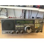 YAESU FRG 8800 RICEVITORE HF CON MODULO VHF FRV 8800 ALIMENTAZIONE A 220 V OTTIMO