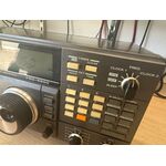 YAESU FRG 8800 RICEVITORE HF CON MODULO VHF FRV 8800 ALIMENTAZIONE A 220 V OTTIMO