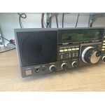 YAESU FRG 8800 RICEVITORE HF CON MODULO VHF FRV 8800 ALIMENTAZIONE A 220 V OTTIMO