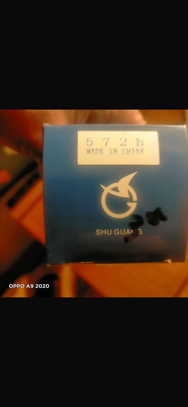 YAESU FL 2100 BLINEARE VALVOLARE HF ALIMENTAZIONE A 220 V OTTIMO VALVOLE NUOVE