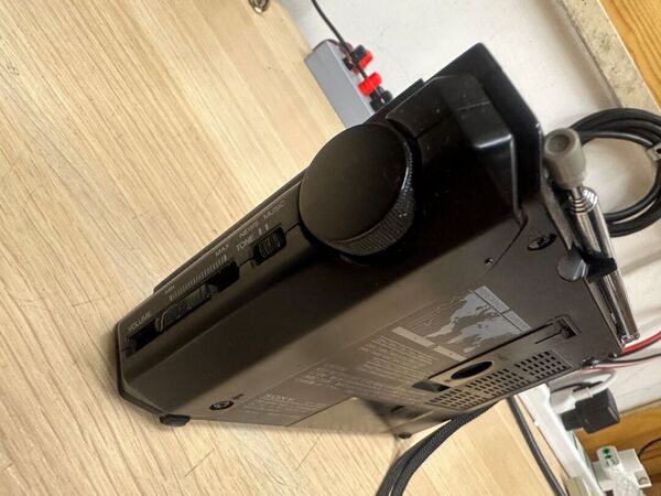 SONY ICF 7601 MULTIBANDA RICEVITORE AM E FM  12 BANDE OTTIMO