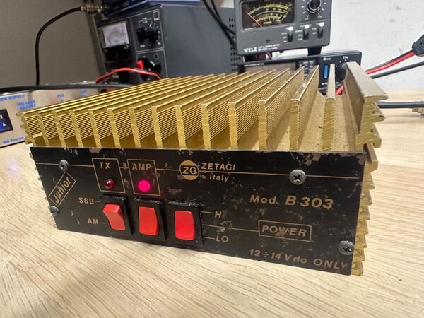 ZETAGI B 303 LINEARE 20-30 MHZ OTTIMO