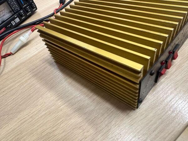 ZETAGI B 303 LINEARE 20-30 MHZ OTTIMO