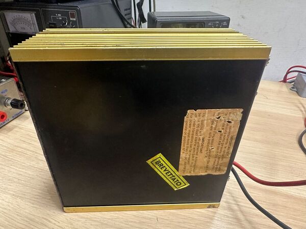 ZETAGI B 303 LINEARE 20-30 MHZ OTTIMO