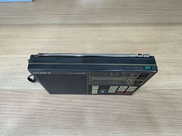 SONY ICF 7600 DS RICEVITORE 	0.153-30 / 76-108 MHz ALL MODE CON SSB OTTIMO