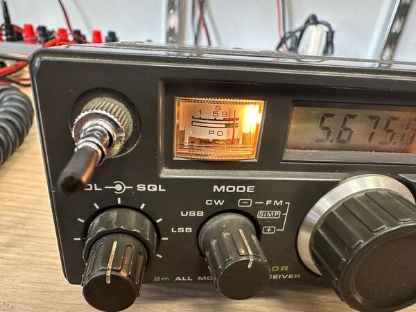 YAESU FT 290 R VHF ALL MODE SPALLEGGIABILE OTTIMO