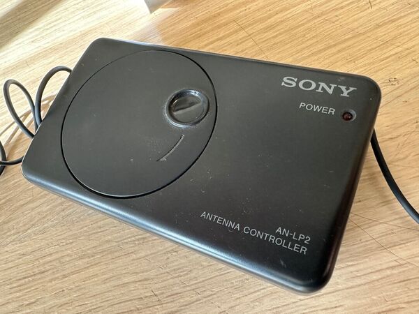 SONY ICF SW07 RICEVITORE SCANNER HF AM FM SSB , MW, LW OTTIMO E RARO CON ANTENNA SONY AN-LP2