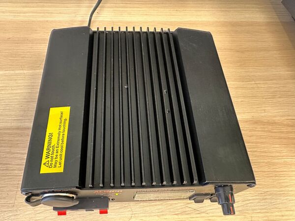 ALINCO DM-330MVE ALIMENTATORE SWITCHING 30 AMPERE OTTIMO