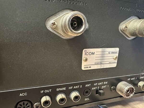 ICOM IC R 9000 RICEVITORE DA O A 2000 MHZ ALL MODE OTTIMO