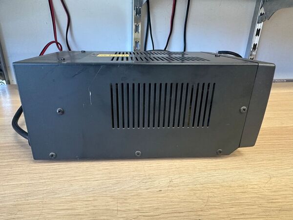 DIAMOND GSV 1200 ALIMENTATORE 15 AMPERE PEP OTTIMO