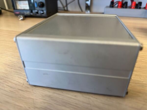 SSB ELECTRONICS AC 2004 E AS 2004 COMMUTAZIONE  SU QUATTRO ANTENNE  SU TUTTE LE BANDE RADIOAMATORIALI DAGLI 80M  AI 70 CM