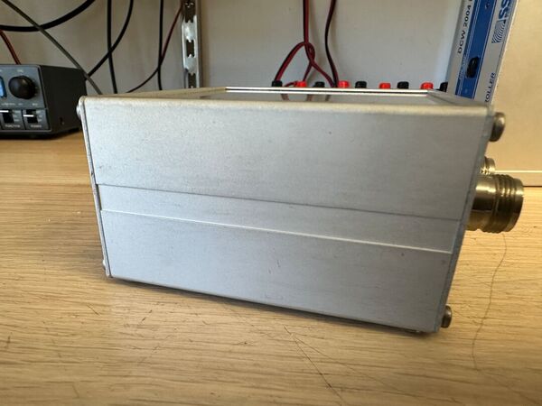 SSB ELECTRONICS AC 2004 E AS 2004 COMMUTAZIONE  SU QUATTRO ANTENNE  SU TUTTE LE BANDE RADIOAMATORIALI DAGLI 80M  AI 70 CM