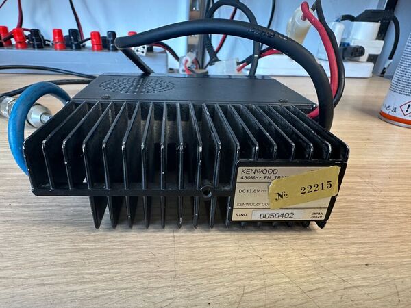 KENWOOD TM 431E UHF VEICOLARE OTTIMO CON SUBTONI E IMBALLO