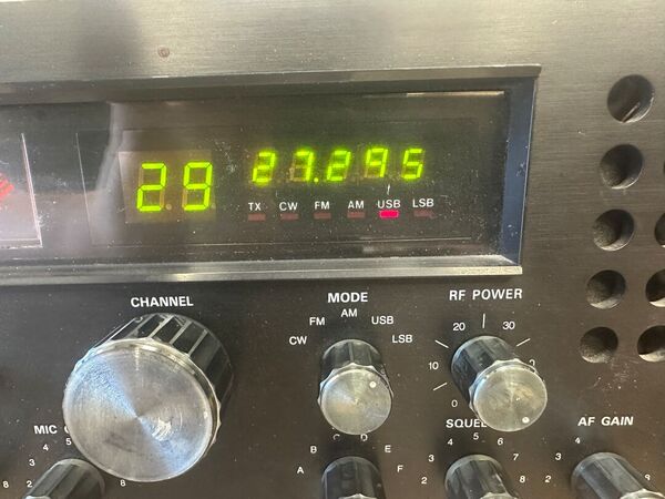 GALAXI SATURN 5 STELLE 6 BANDE CB HF BASE ALL MODE OTTIMO CON MIKE INTEK ECO