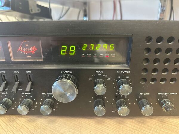 GALAXI SATURN 5 STELLE 6 BANDE CB HF BASE ALL MODE OTTIMO CON MIKE INTEK ECO