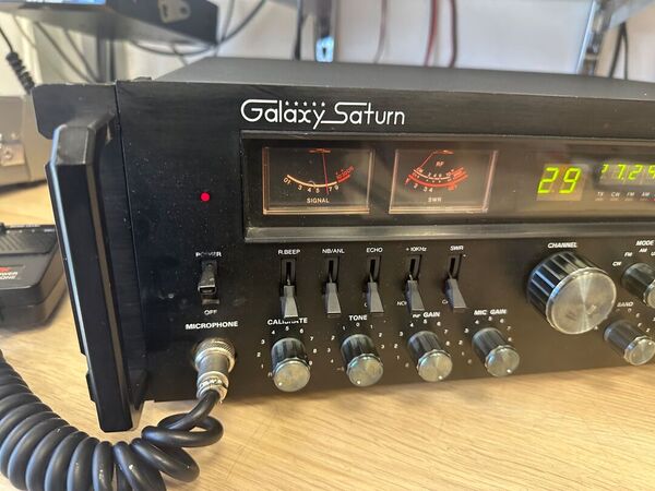GALAXI SATURN 5 STELLE 6 BANDE CB HF BASE ALL MODE OTTIMO CON MIKE INTEK ECO