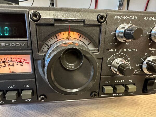 KENWOOD TS 120V HF ALL MODE QRP 10 WATT OTTIMO CON IMBALLO