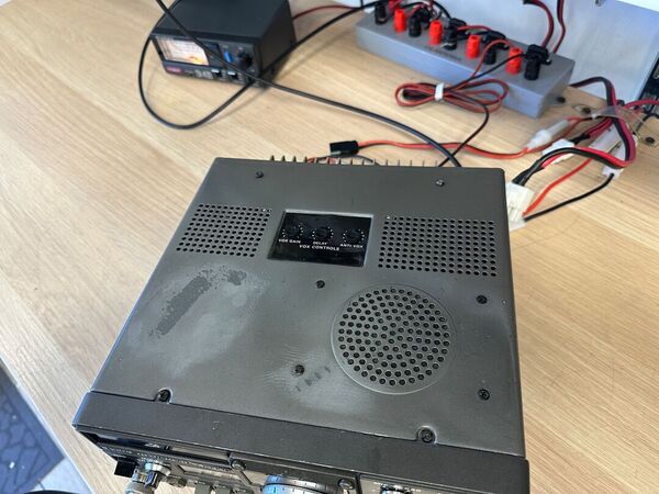 KENWOOD TS 120V HF ALL MODE QRP 10 WATT OTTIMO CON IMBALLO