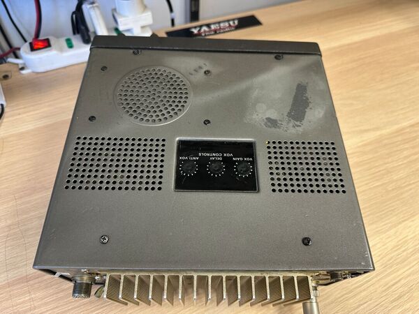 KENWOOD TS 120V HF ALL MODE QRP 10 WATT OTTIMO CON IMBALLO