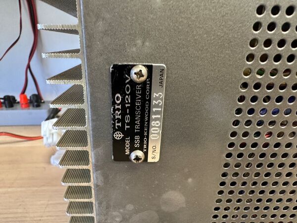 KENWOOD TS 120V HF ALL MODE QRP 10 WATT OTTIMO CON IMBALLO