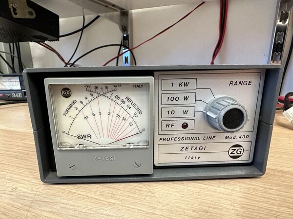 ZETAGI MOD 430 PROFESSIONAL LINE ROSWATTMETRO DA 120 MHZ A 500 MHZ 1KW PEP OTTIMO