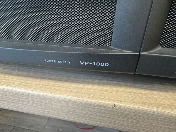 YAESU  QUADRA SYSTEM VL-1000 LINEARE STATO SOLIDO CON AT TUNER HF E 50 MHZ ULTIME SERIE COME NUOVO CON VP-1000 GARANZIA CSY AND SON CON IMBALLI