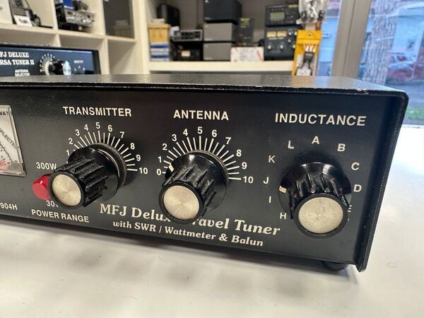 MFJ 904H ACCORDATORE HF MANUALE OTTIMO 300 WATT PEP
