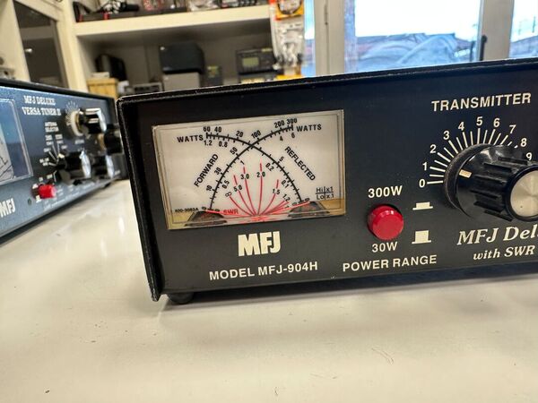 MFJ 904H ACCORDATORE HF MANUALE OTTIMO 300 WATT PEP
