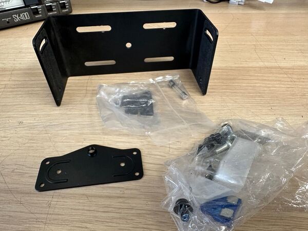 ICOM ID E 880 BIBANDA VEICOLARE ANALOGICO DIGITALE D STAR OTTIMO CON IMBALLO