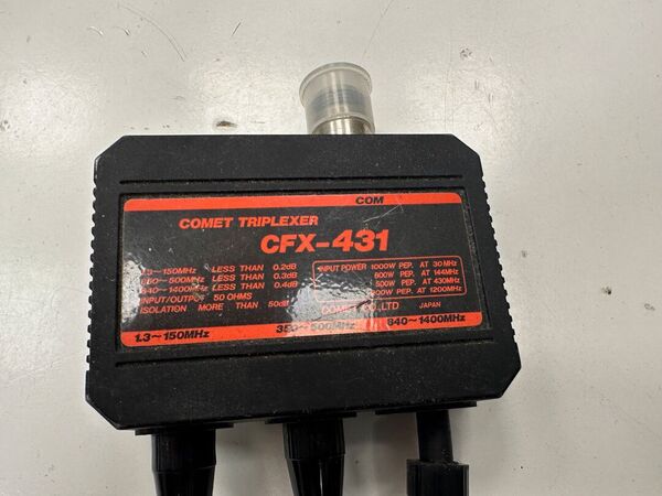 COMET CFX-431 TRIPLEXER 1,3-150 MHZ /350-500 MHZ/840-1400 MHZ OTTIMO