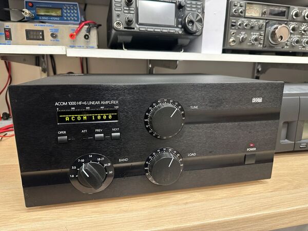 ACOM 1000  HF E 50 MHZ LINEARE A VALVOLA 1 KW ULTIMA VERSIONE OTTIMO