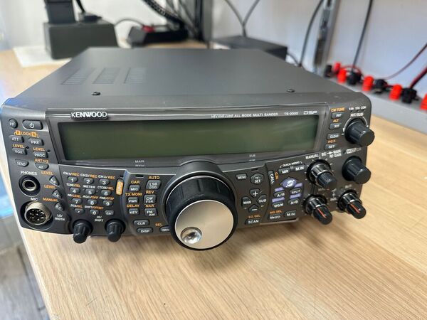 KENWOOD TS 2000 X PENTABANDA HF 50 144 430 1200 MHZ ECCELLENTE STATO DOPPIO IMBALLO GARANZIA CSY AND SON UN ANNO