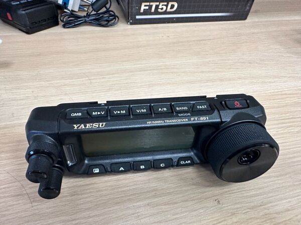 YAESU FT 891 HF E 50 MHZ ALL MODE COME NUOVO ANNO 2024 GARANZIA CSY AND SON CON IMBALLO