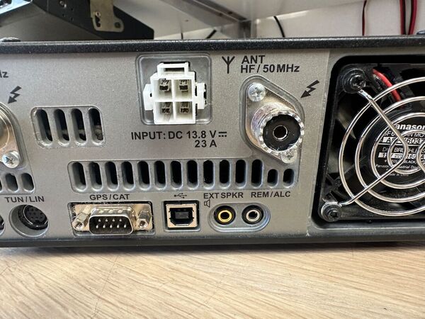 YAESU FT 991 A QUADRIBANDA ALL MODE OTTIMO CON IMBALLO GARANZIA CSY AND SON