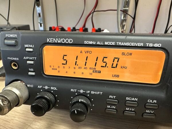 KENWOOD TS 60 RTX 50 MHZ ALL MODE OTTIMO CON STAFFA
