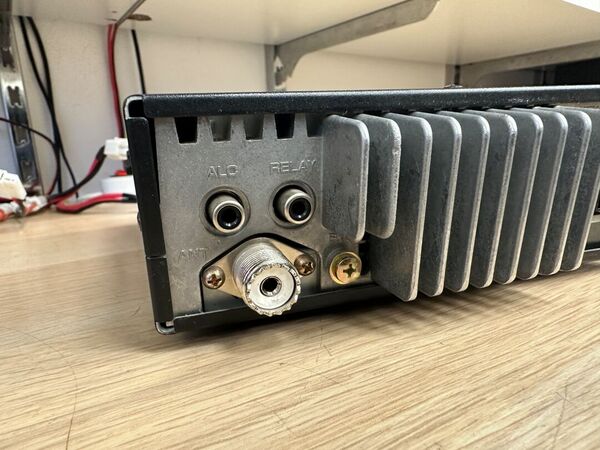 KENWOOD TS 60 RTX 50 MHZ ALL MODE OTTIMO CON STAFFA