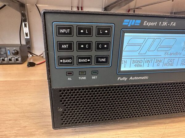 SPE EXPERT 1.3K FA CON ATU INTERNO COME NUOVO CON BORSA E IMBALLO