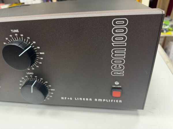 ACOM 1000 HF E 50 MHZ AMPLIFICATORE LINEARE A VALVOLA OTTIMO CON IMBALLO E GARANZIA CSY AND SON