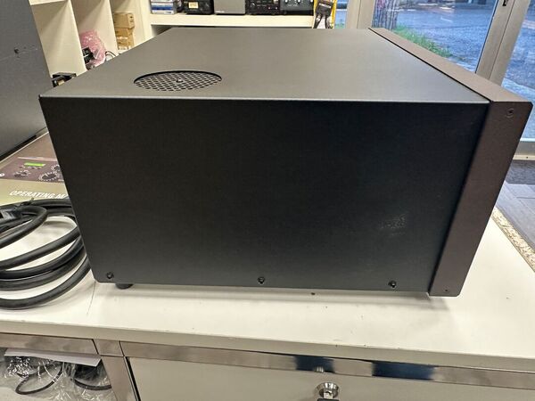 ACOM 1000 HF E 50 MHZ AMPLIFICATORE LINEARE A VALVOLA OTTIMO CON IMBALLO E GARANZIA CSY AND SON